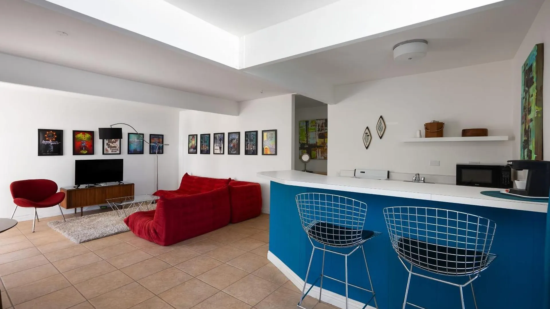 Monkey Tree Hotel By Avantstay Stylish Hotel In Palm Springs W Pool